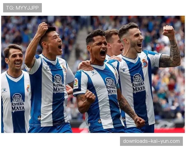 特写：时隔三年重回西甲，老将卡索拉在巴拉多利德的最后一场比赛